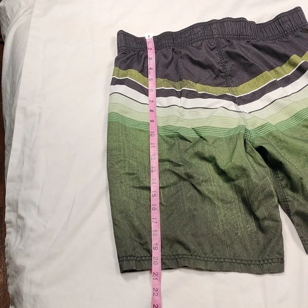 Guinness men's swim trunks size large